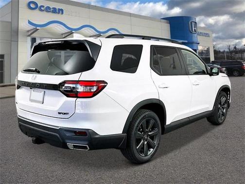 2025 Honda Pilot Sport