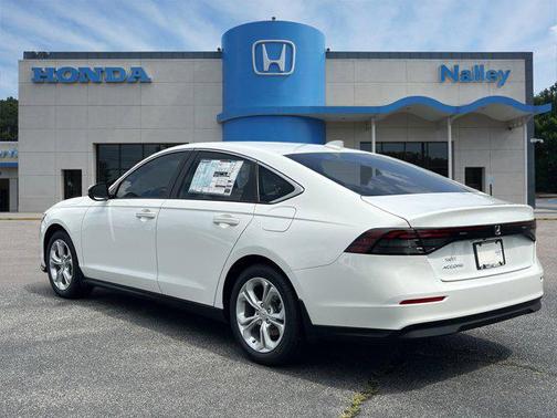 2025 Honda Accord LX 1.5T