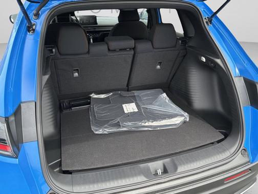 Boost Blue Pearl 2026 Honda HR-V AWD Sport
