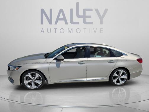 Champagne Frost Pearl 2018 Honda Accord Touring