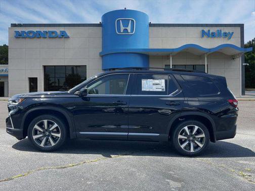 2025 Honda Pilot Touring 8-Passenger