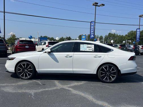 2025 Honda Accord Hybrid Touring