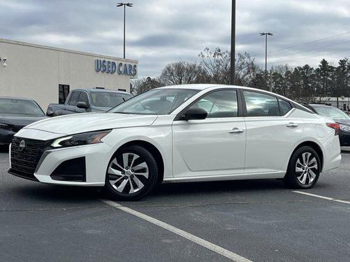 2024 Nissan Altima S FWD