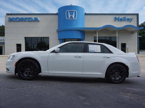 2019 Chrysler 300 S