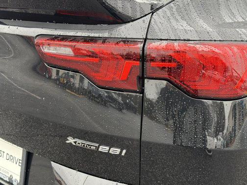 2025 BMW X2 xDrive28i