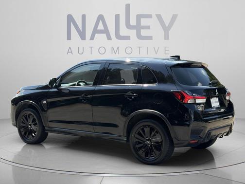 Labrador Black Pearl 2025 Mitsubishi Outlander Sport SE