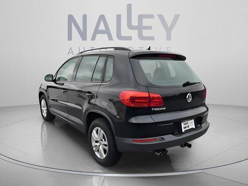 Deep Black Pearl 2016 Volkswagen Tiguan S