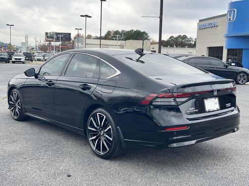 2023 Honda Accord Hybrid Touring