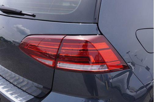 2021 Volkswagen Golf GTI 2.0T S DSG