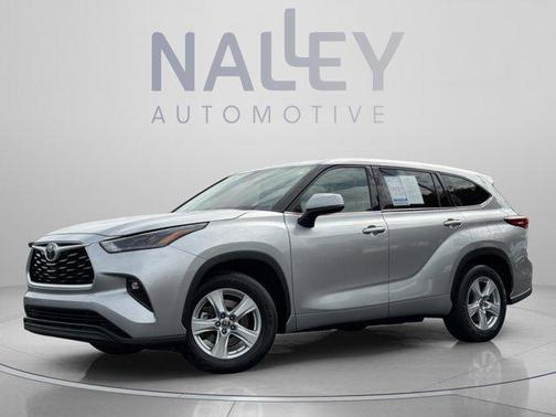 Celestial Silver Metallic 2022 Toyota Highlander LE