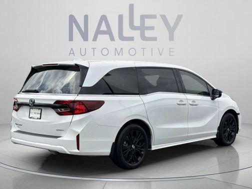 Platinum White Pearl 2025 Honda Odyssey Sport-L