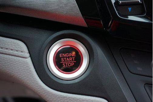 Crystal Black Pearl 2022 Honda Odyssey EX-L