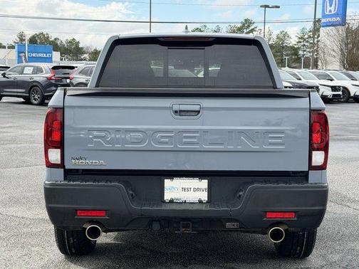 Solar Silver Metallic 2024 Honda Ridgeline RTL