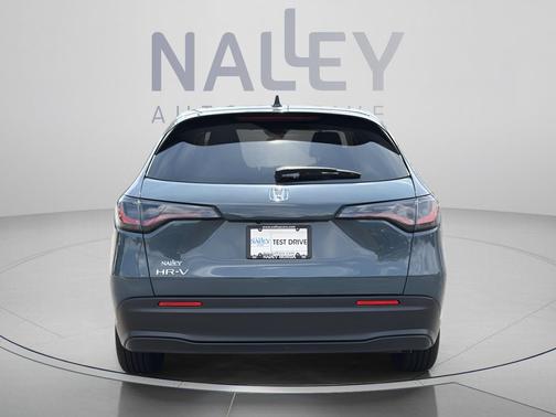 Nordic Forest Pearl 2027 Honda HR-V LX