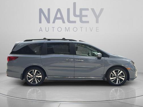 Obsidian Blue Pearl 2024 Honda Odyssey Touring