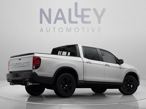Platinum White Pearl 2026 Honda Ridgeline Black