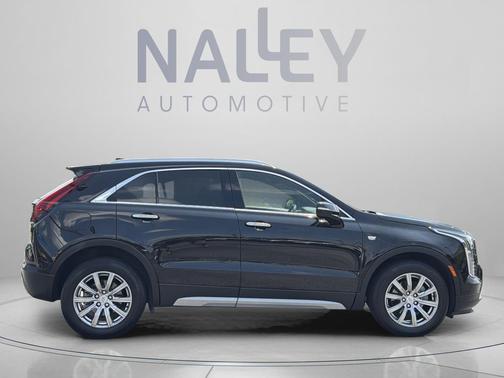 Stellar Black Metallic 2023 Cadillac XT4 Premium Luxury