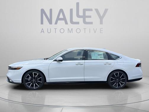 Platinum White Pearl 2026 Honda Accord Hybrid Touring