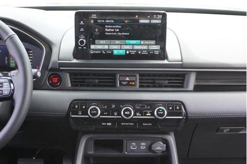 2025 Honda Pilot Elite