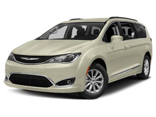 Luxury White Pearlcoat 2019 Chrysler Pacifica Limited