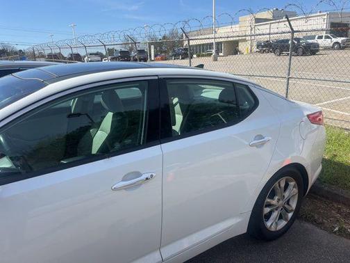 Snow White Pearl 2013 Kia Optima EX