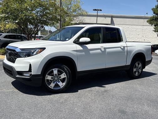 Platinum White Pearl 2024 Honda Ridgeline RTL