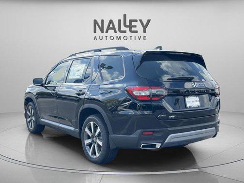 2025 Honda Pilot Touring 8-Passenger