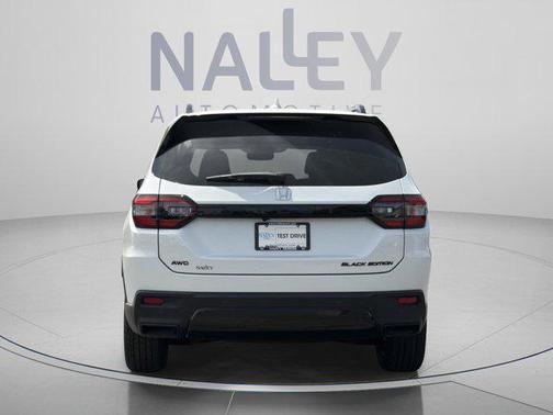 Platinum White Pearl 2026 Honda Pilot Black Edition