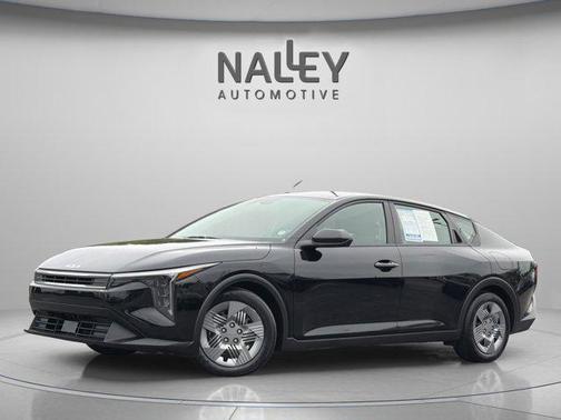 Aurora Black Pearl 2025 Kia K4 LX