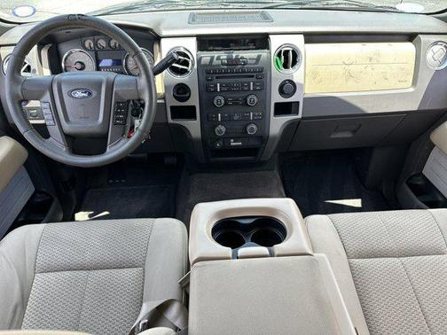 2010 Ford F-150 XLT SuperCrew