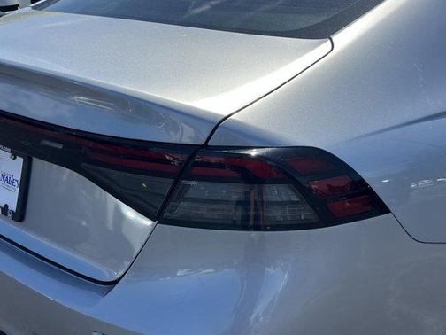2025 Honda Accord LX 1.5T
