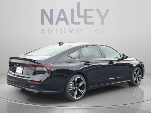 Crystal Black Pearl 2026 Honda Accord Hybrid Sport