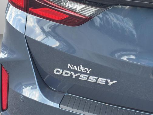 Smoke Blue Pearl 2027 Honda Odyssey Elite
