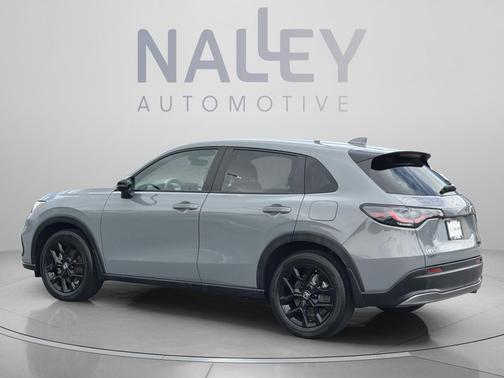 Urban Gray Pearl 2025 Honda HR-V 2WD Sport