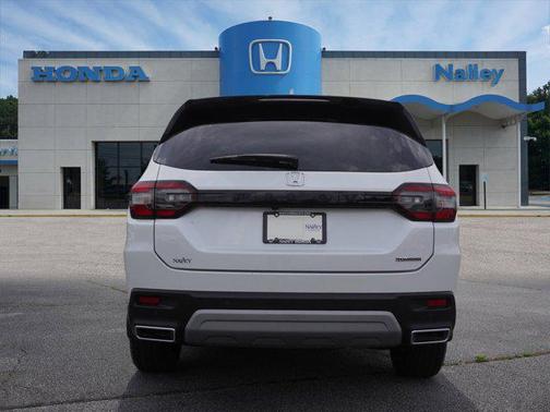 2023 Honda Pilot Touring 8-Passenger