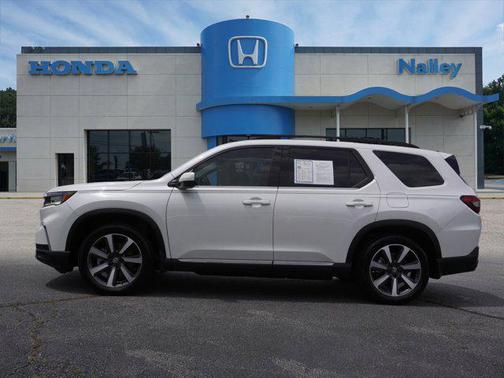 2023 Honda Pilot Touring 8-Passenger