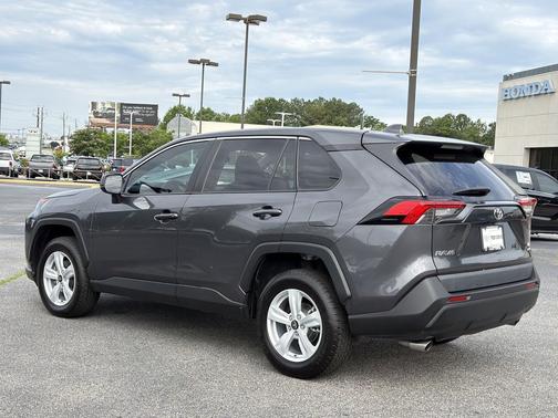 Magnetic Gray Metallic 2022 Toyota RAV4 LE