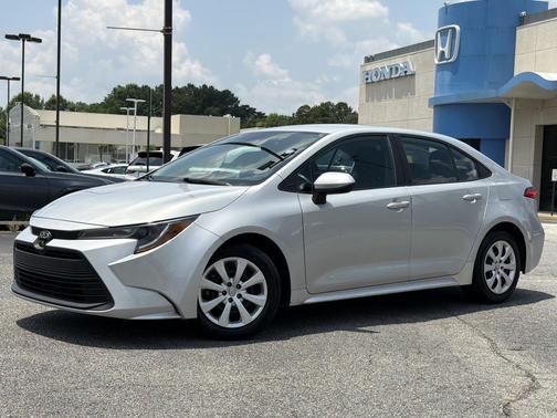 Classic Silver Metallic 2024 Toyota Corolla LE