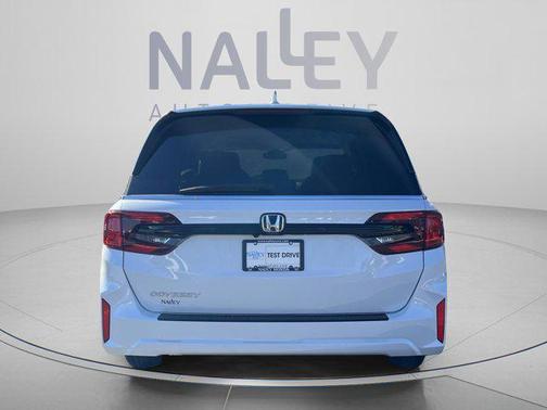 Platinum White Pearl 2026 Honda Odyssey EX-L