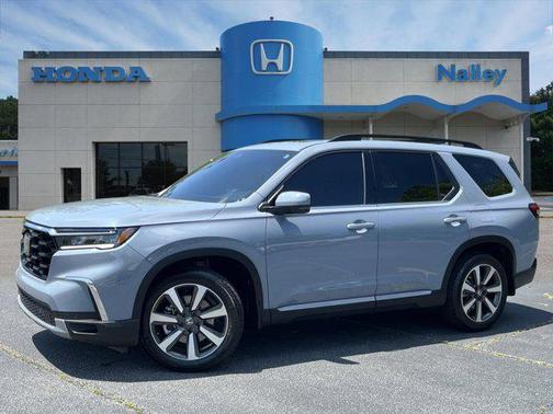 2025 Honda Pilot Touring 8-Passenger