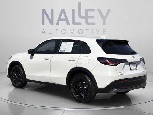 Platinum White Pearl 2023 Honda HR-V 2WD Sport