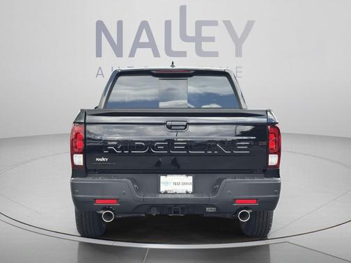 Crystal Black Pearl 2026 Honda Ridgeline Black