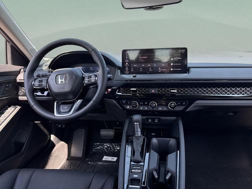 Crystal Black Pearl 2026 Honda Accord Hybrid Touring