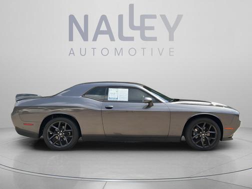 Granite Pearlcoat 2021 Dodge Challenger SXT