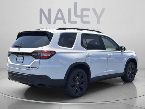 Platinum White Pearl 2026 Honda Pilot Black Edition