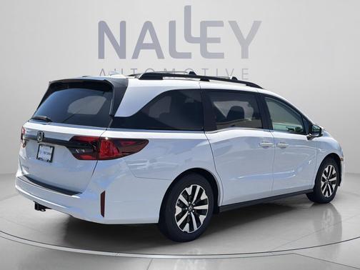 Platinum White Pearl 2026 Honda Odyssey EX-L