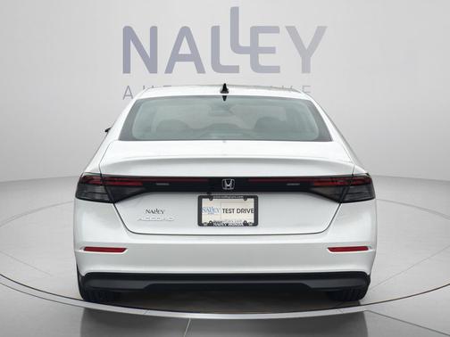 Platinum White Pearl 2026 Honda Accord SE