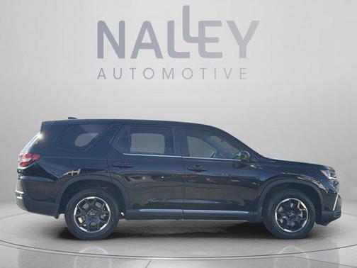 Crystal Black Pearl 2025 Honda Pilot EX-L