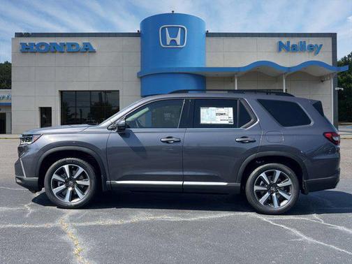 2025 Honda Pilot Touring 8-Passenger