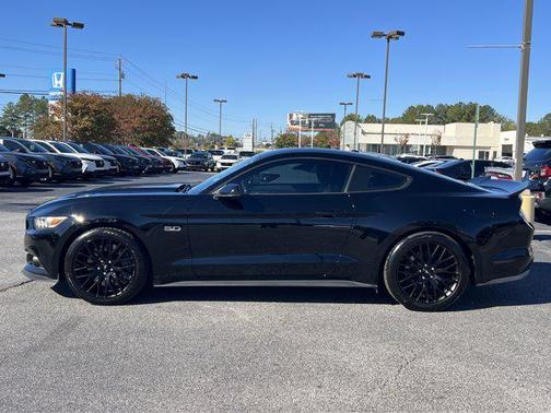 2017 Ford Mustang GT Premium